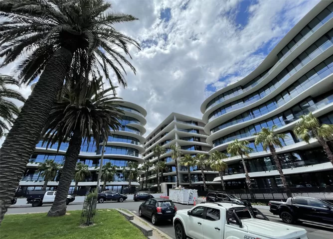 Features of Swing Door